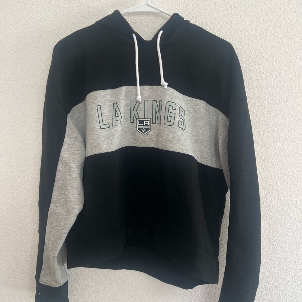LA Kings hockey women sweatshirt